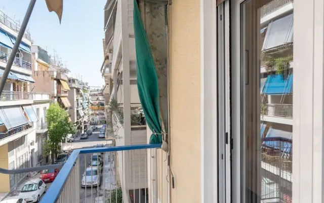 Modern Apartment-short walk to Acropolis
