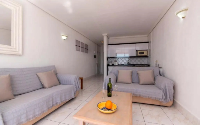 Azahara Playa 45 - One Bed