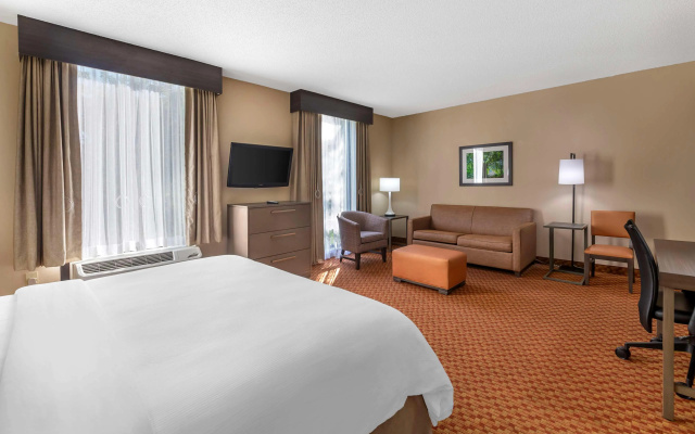 Best Western Plus Kendall Hotel & Suites