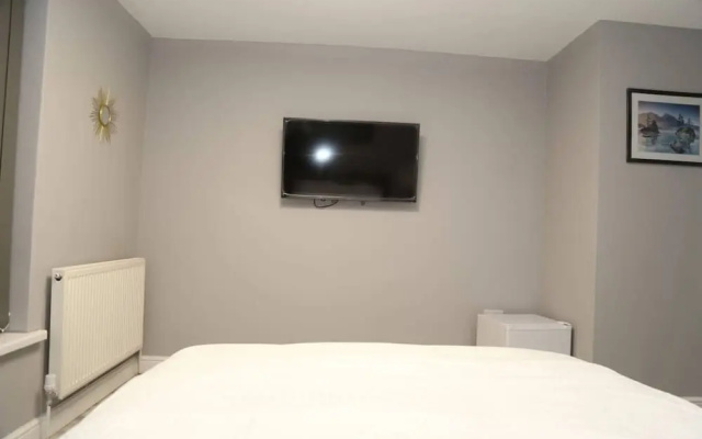 Room in House - Aa Guest Room5