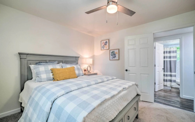 Updated Knoxville Home w/ Media Room + Patio!
