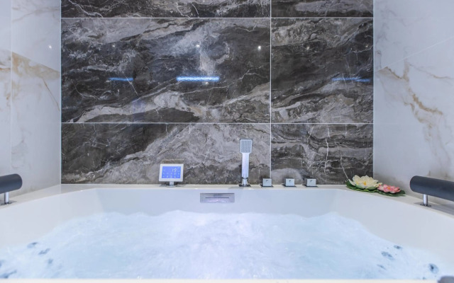 Résidence Topaze - Central - Luxurious - 50m Croisette Palais - LRA CANNES