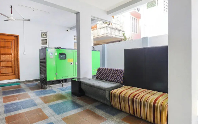 Fabhotel Hathvik Park