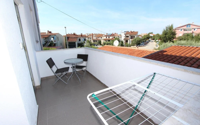 Apartments Leo