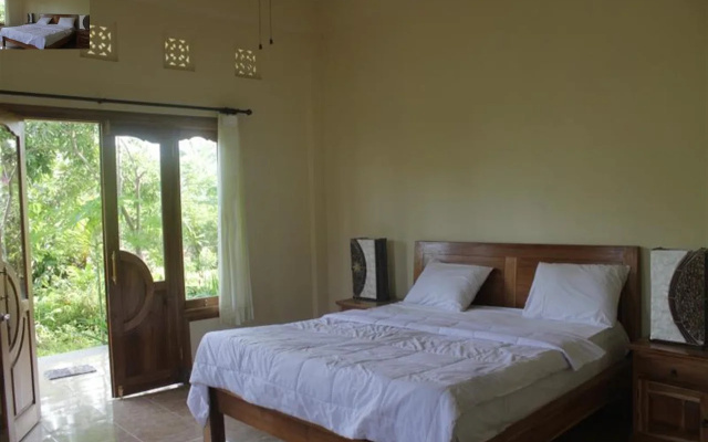 Restu Guesthouse RedPartner