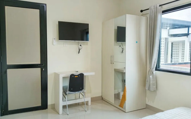 Yayah Guest House Syariah by Cocotel