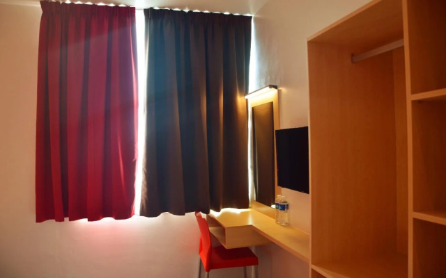 Hotel Jeti Tg Gemok