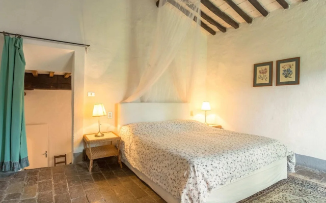 Rustic Farmhouse Stay, Carmignano