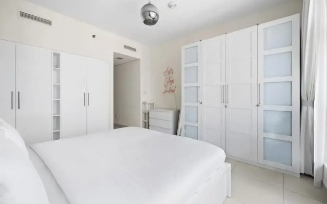 2BR Partial Burj Khalifa View