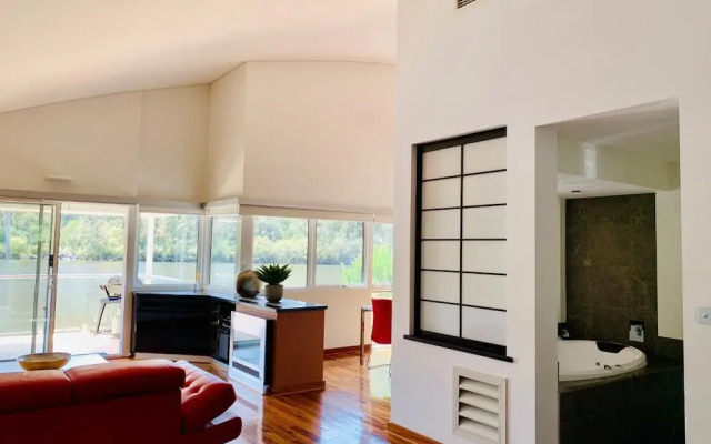 Silkwood Estate