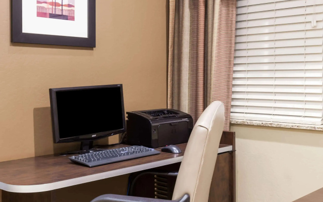 Microtel Inn & Suites by Wyndham Wheeler Ridge
