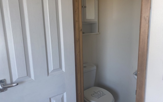 Beautiful 1-bed Studio in Porthcawl Near Beach
