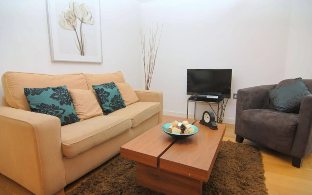 Apartment Wharf – Water Gardens