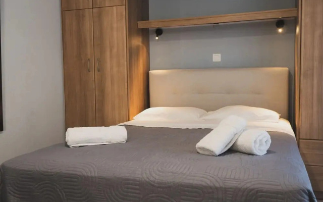 GLIPTIS Apartments