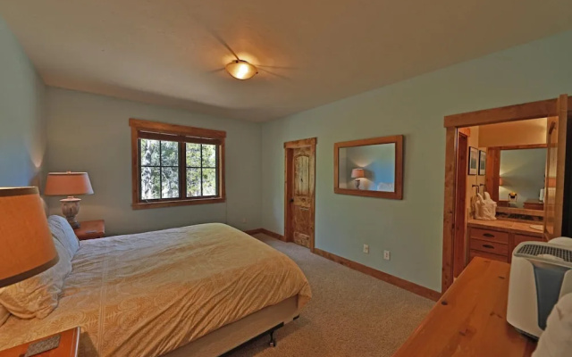 Juniper House 4 Bedrooms 3.5 Bathrooms Home