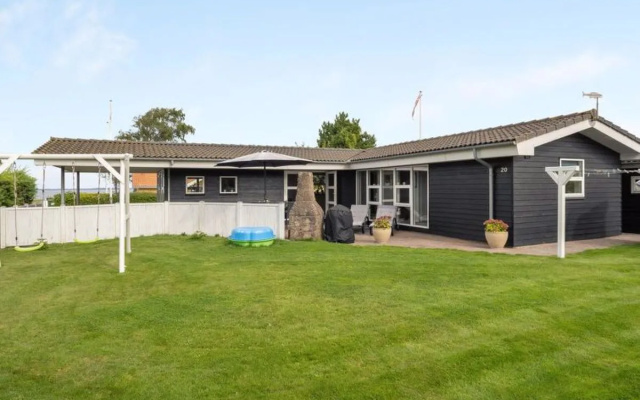 "Ayna" - 150m from the sea in SE Jutland