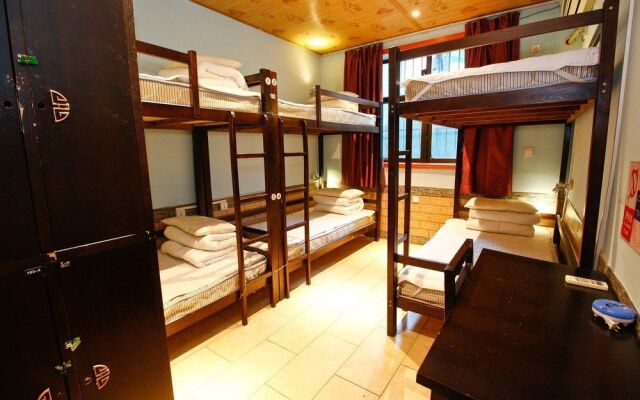 Warriors Youth Hostel