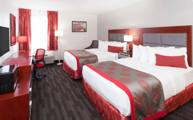 Ramada Plaza Chicago North Shore