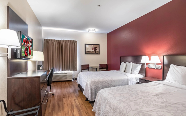 Red Roof Inn PLUS+ Austin South – Airport.