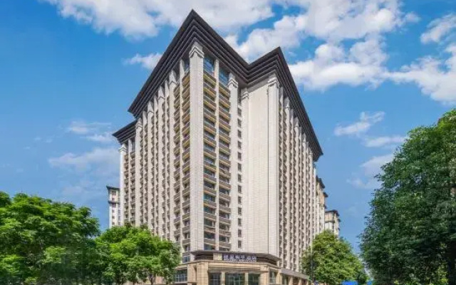 Rezen Minyoun Hotel