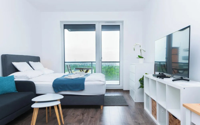 WaterFront City Apartments by FirstHost