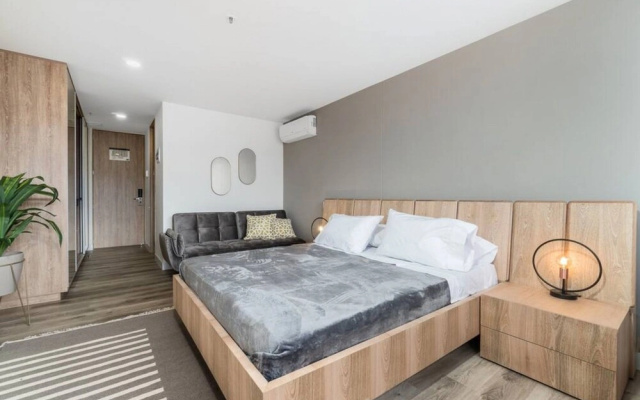 Go Living Suites - 1019