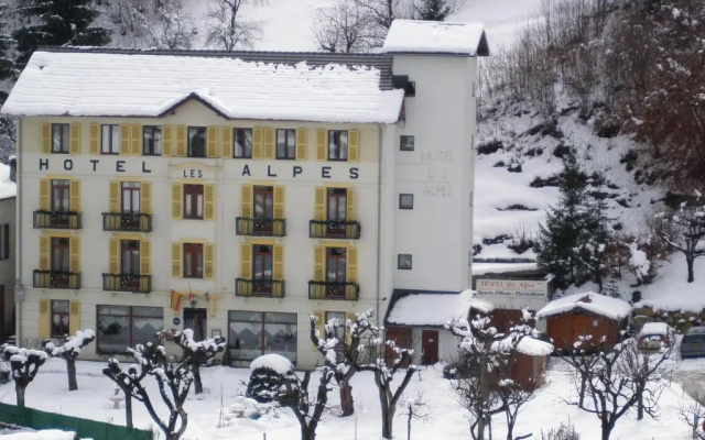Hotel des Alpes