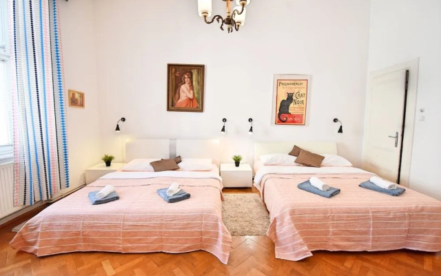 Donos Apartments