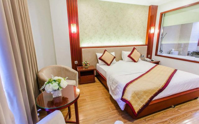 Tu Son Luxury Hotel