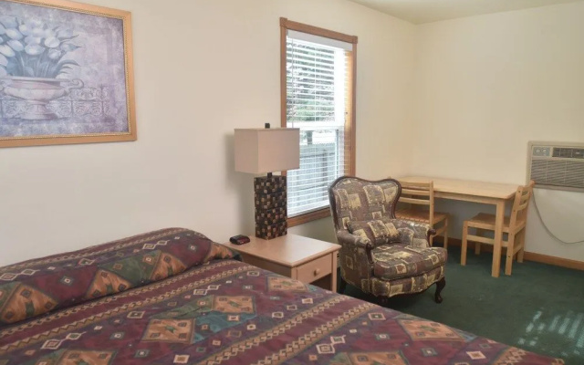 Blue Spruce Motel