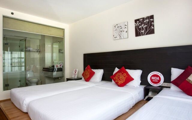 Отель Nida Rooms Nana Le Metro Sukhumvit Soi 4 At Boss Suites Nana Бангкок вид на фасад