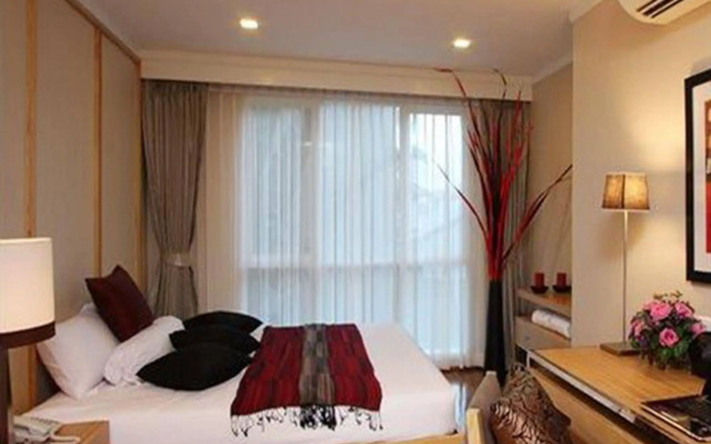 D Varee Montara Thonglor 25