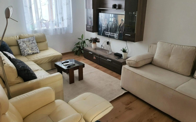 Apartment Adem