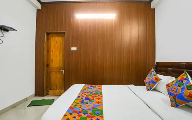 Lotus Hotel Inn