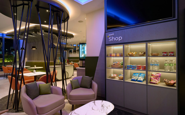 Spark by Hilton Luton