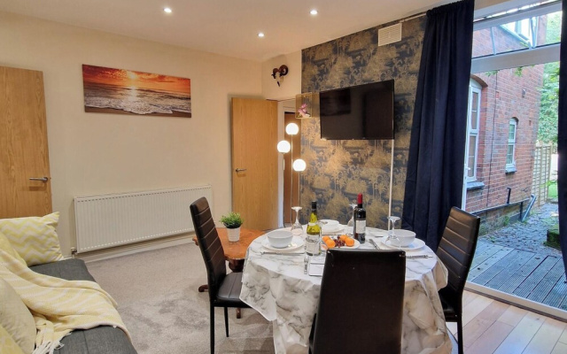 Coventry Retreat - Modern 2 Bed Apartment