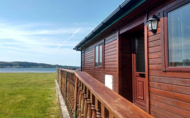 Luxury 4 bed bay View Cabin - Sleeps 9 People