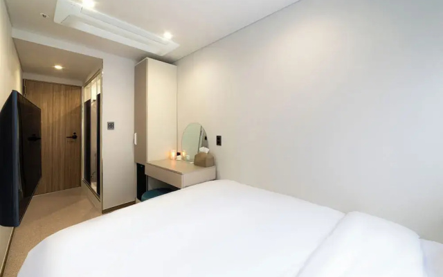 Lazy Tiger Hotel