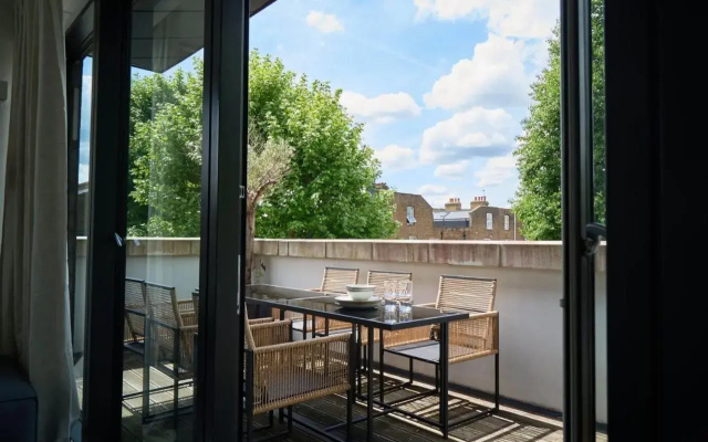 Luxury West London living in Loftus Road London