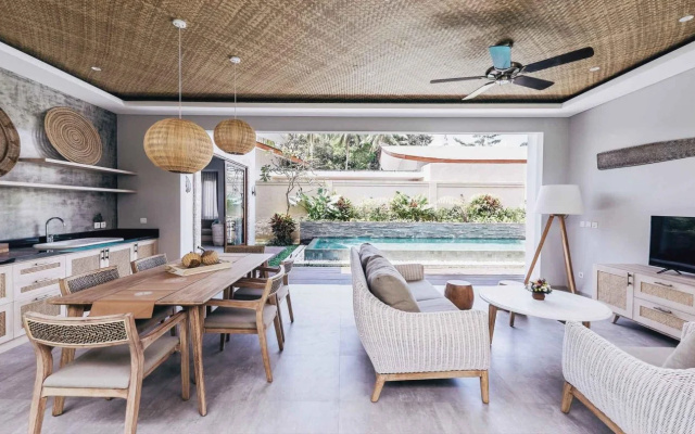 Daun Lebar Villas
