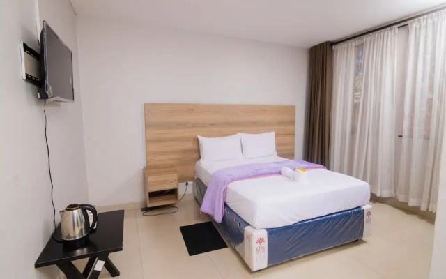 Orangestar Lodge