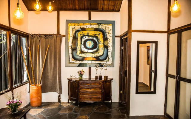 LA COLINA Hotel Cottage