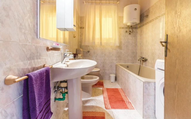 Beautiful Home in Pula With Wifi and 2 Bedrooms