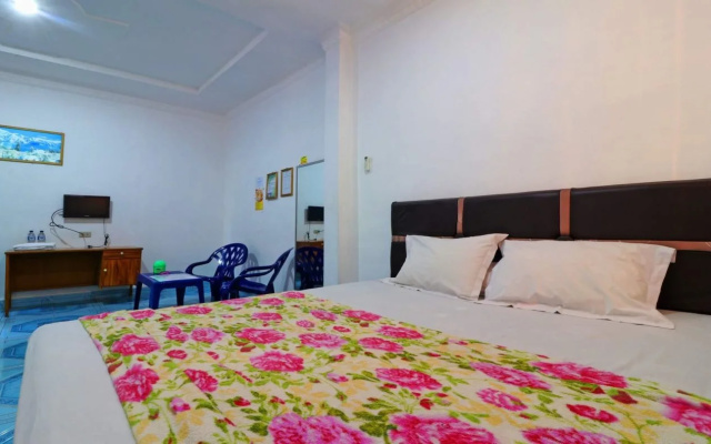 Hotel Rembulan & Karaoke