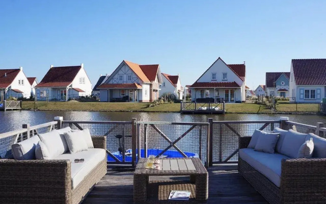Villa in Cadzand-bad Near North Sea Beach