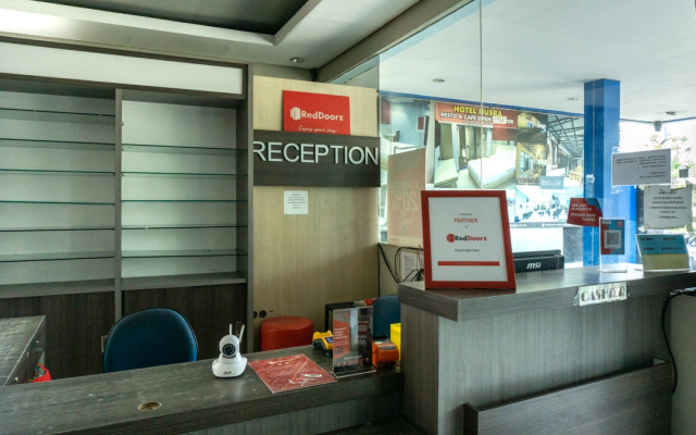 RedDoorz @ Lingkar Luar Street Maumere