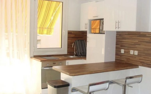 Studio derrière le Martinez