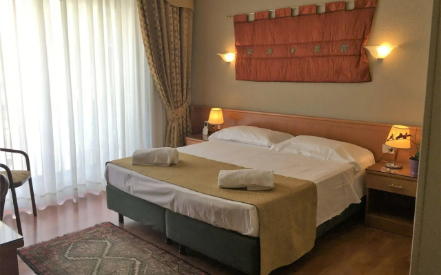 Hotel Gallery House