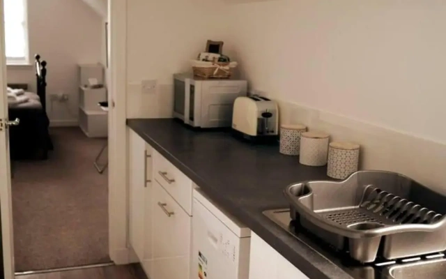 Cosy Kirriemuir Flat - Pet Friendly Retreat