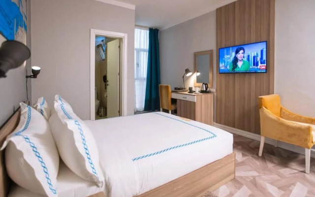 Vibes Hotel And Spa
